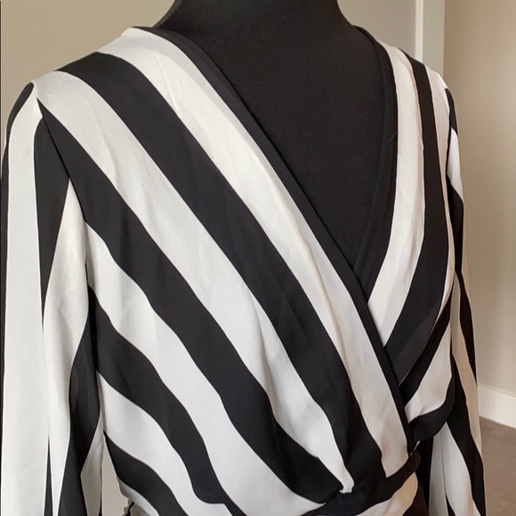 Bell Sleeve Blouse - Picture 2 of 6